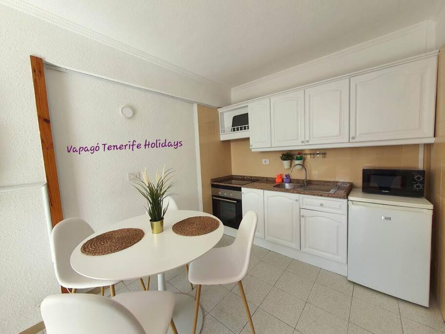 Lovely Apartment In Costa Adeje By Vapago Tenerife Playa Feñabe エクステリア 写真
